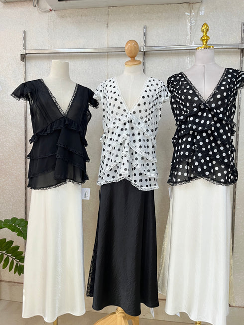 Polka Dot Ruffle V-Neck Tops